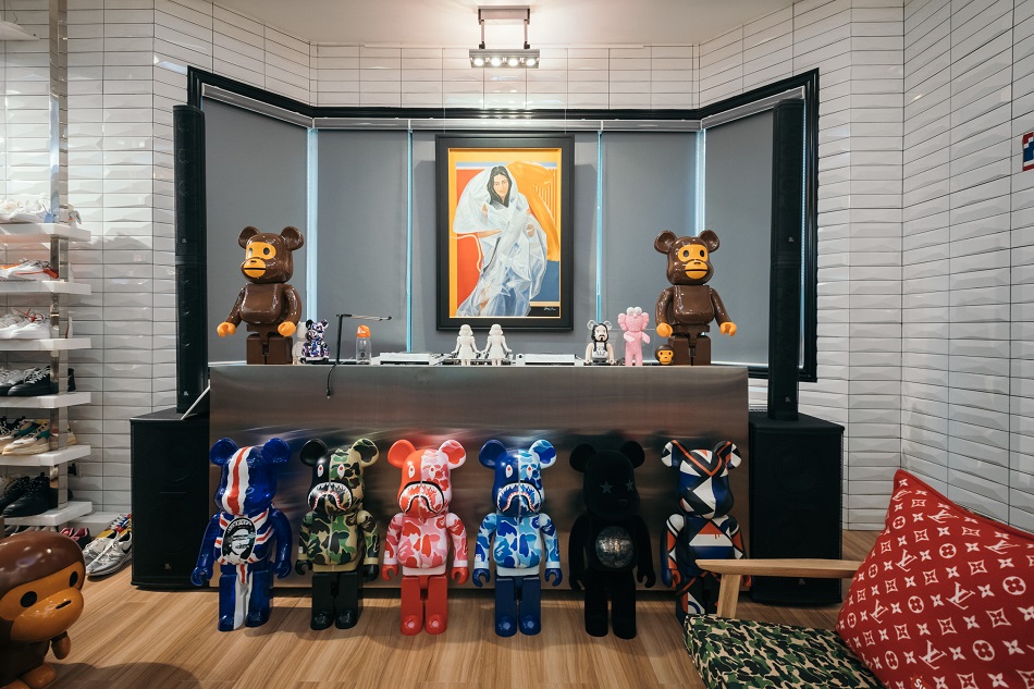 The extragalactic, hyper fresh world of Bigboy Cheng 7
